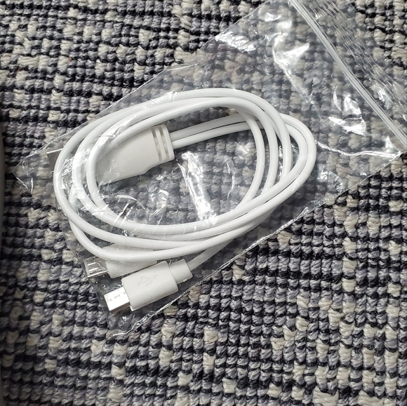 Boys light up shoes size 1 - Picture 4 of 5